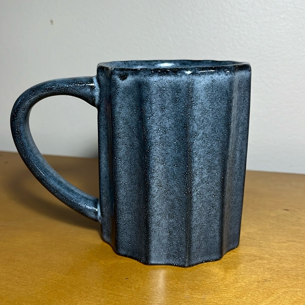 MUG - Grey Mug with Ridges
